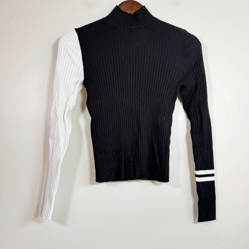 Zara Knit Colorblock Ribbed Mock Neck Sweater Size Medium Black White